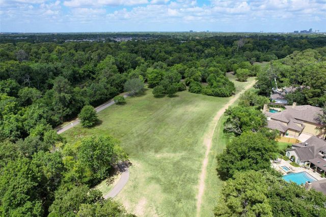 118 Matisse Drive, Houston, TX 77079