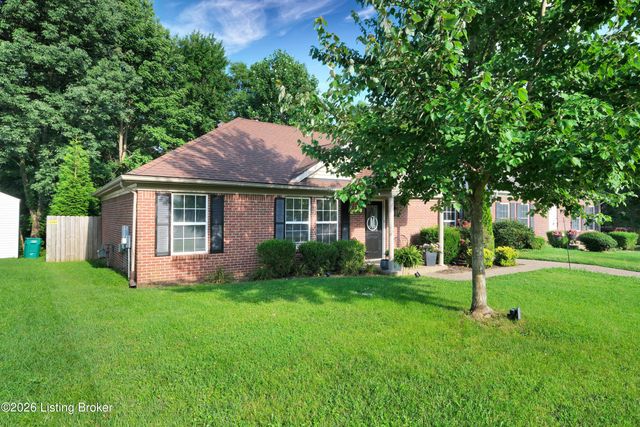 10115 Lancewood Rd, Louisville, KY 40229