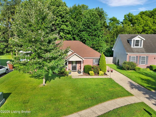 10115 Lancewood Rd, Louisville, KY 40229