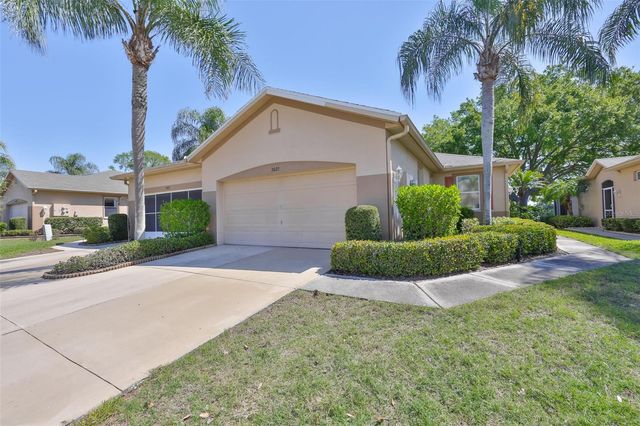 2023 ACADIA GREENS DRIVE 32, Sun City Center, FL 33573