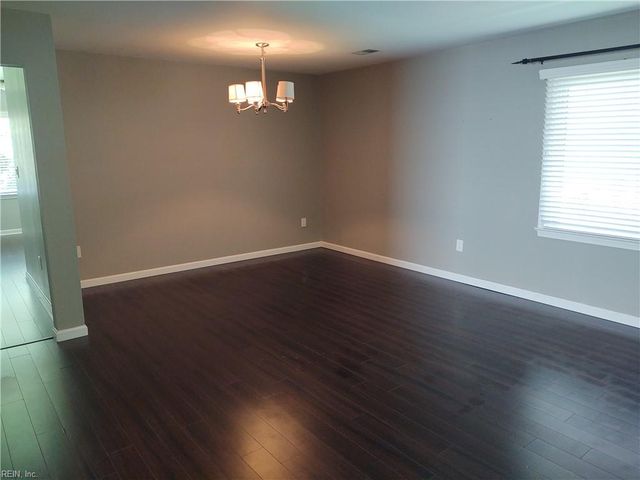 1921 Shepherds GATE, Chesapeake, VA 23320