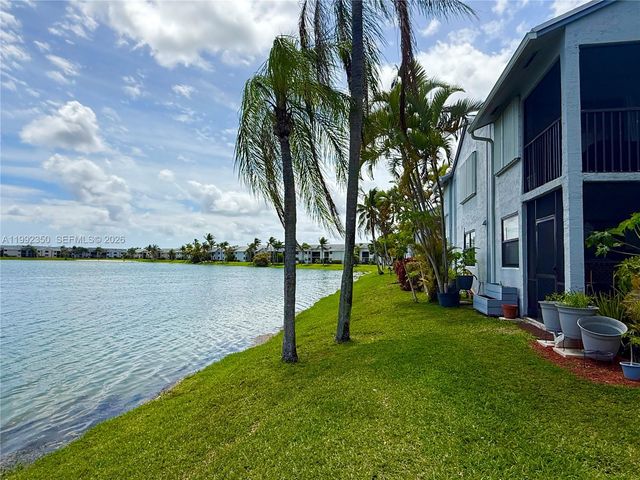 800 Independence Dr 800I, Homestead, FL 33034