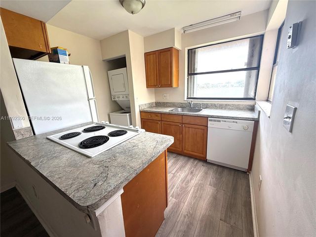 800 Independence Dr 800I, Homestead, FL 33034