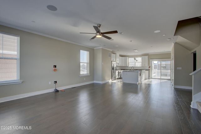 26 Mariveles Way, Eatontown, NJ 07724