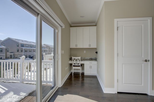 26 Mariveles Way, Eatontown, NJ 07724