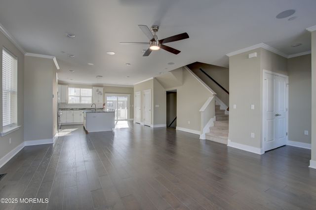 26 Mariveles Way, Eatontown, NJ 07724