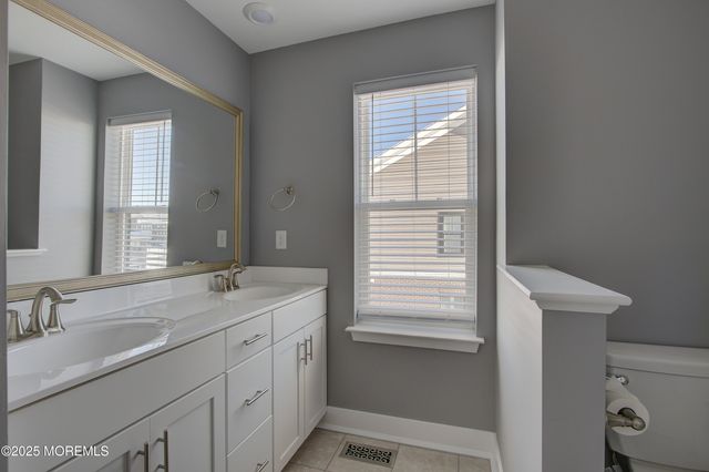 26 Mariveles Way, Eatontown, NJ 07724