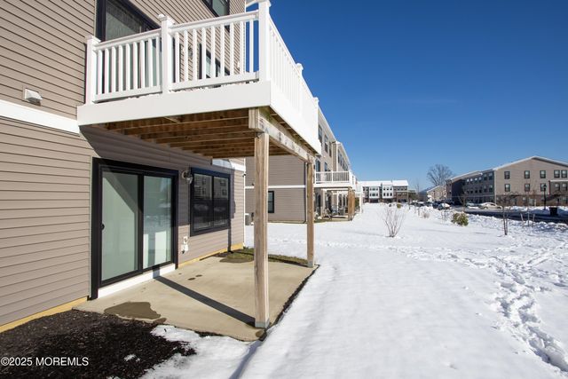 26 Mariveles Way, Eatontown, NJ 07724