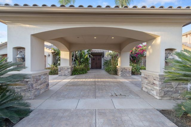 5034 W Firenze Avenue, Visalia, CA 93291