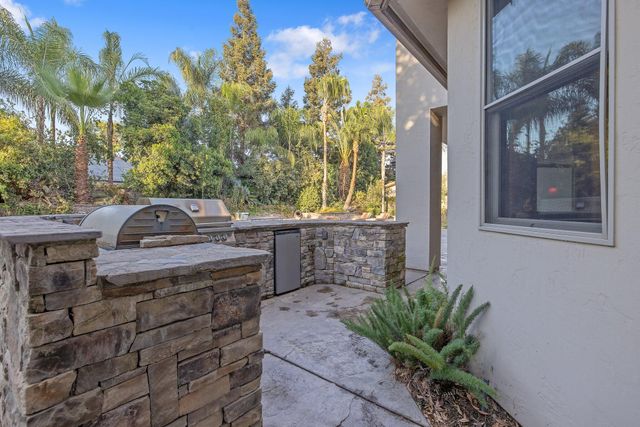 5034 W Firenze Avenue, Visalia, CA 93291