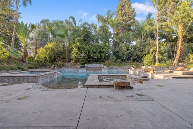 5034 W Firenze Avenue, Visalia, CA 93291