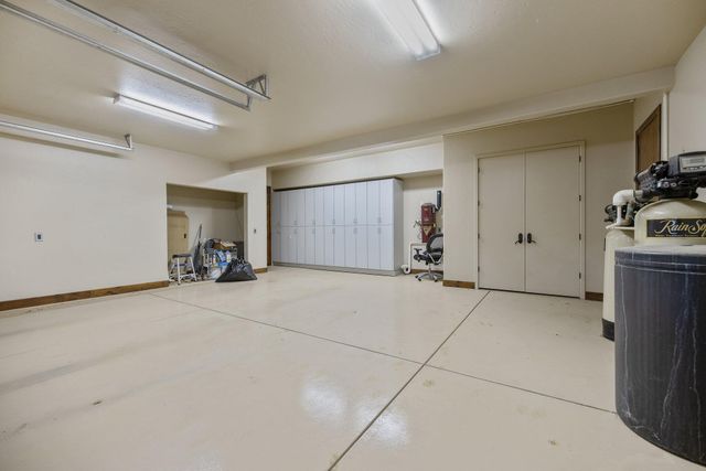 5034 W Firenze Avenue, Visalia, CA 93291