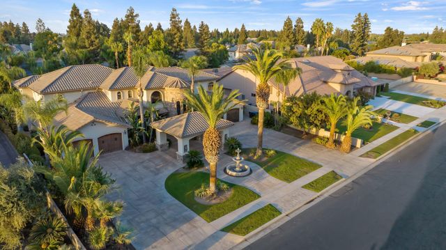 5034 W Firenze Avenue, Visalia, CA 93291