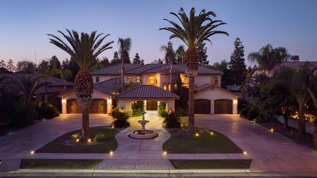 5034 W Firenze Avenue, Visalia, CA 93291