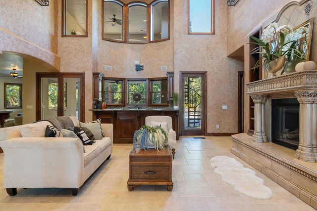 5034 W Firenze Avenue, Visalia, CA 93291