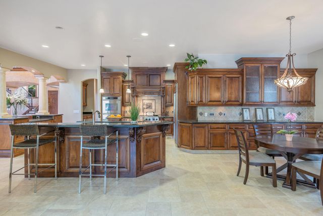 5034 W Firenze Avenue, Visalia, CA 93291