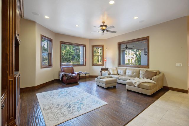 5034 W Firenze Avenue, Visalia, CA 93291