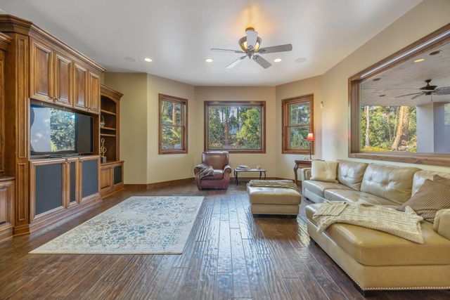 5034 W Firenze Avenue, Visalia, CA 93291