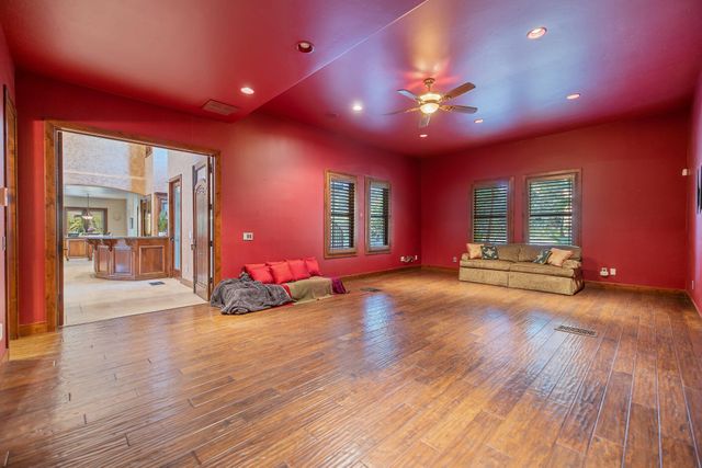 5034 W Firenze Avenue, Visalia, CA 93291