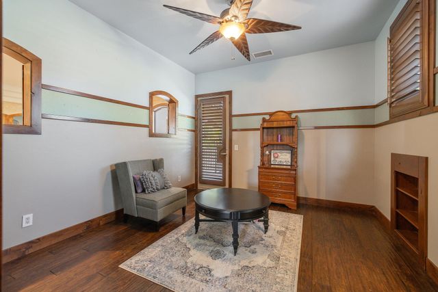 5034 W Firenze Avenue, Visalia, CA 93291