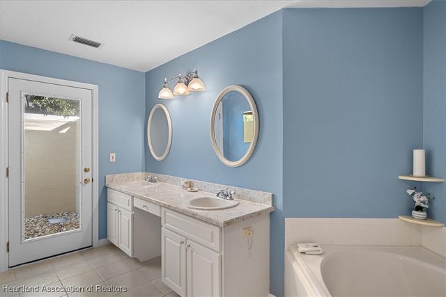 2921 Wynstone Drive, Sebring, FL 33875