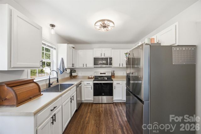 225 Old Limestone Road W, York, SC 29745