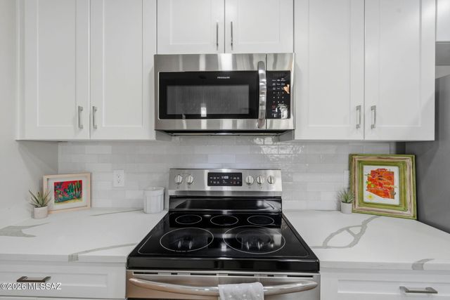2034 E River Rd Unit 203, Tucson, AZ 85718