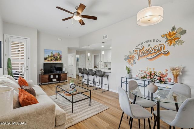 2034 E River Rd Unit 203, Tucson, AZ 85718