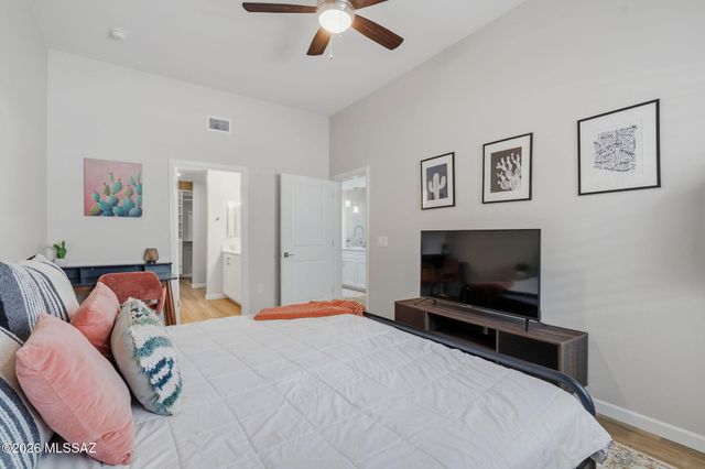 2034 E River Rd Unit 203, Tucson, AZ 85718