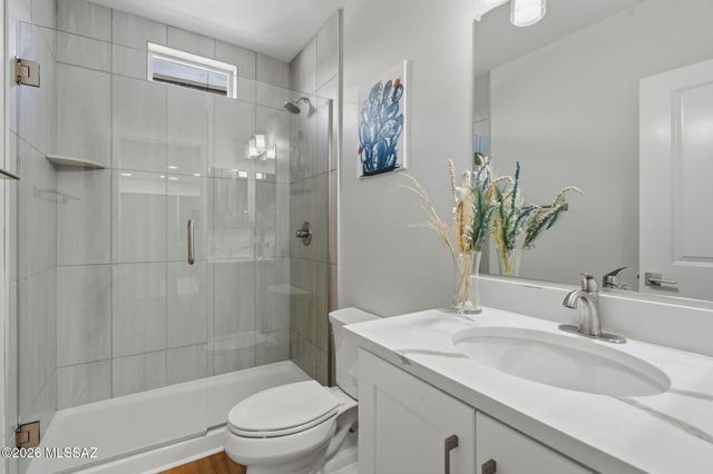 2034 E River Rd Unit 203, Tucson, AZ 85718