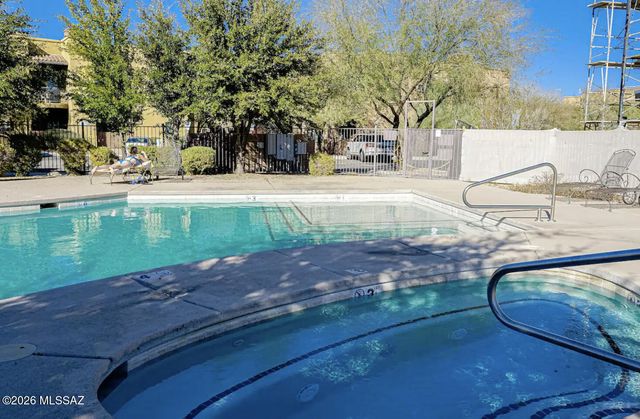 2034 E River Rd Unit 203, Tucson, AZ 85718