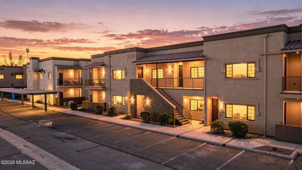 2034 E River Rd Unit 203, Tucson, AZ 85718