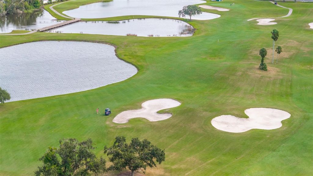 Image 32 of property listing at 1261 MILLBROOK CIRCLE, Bradenton, FL 34212