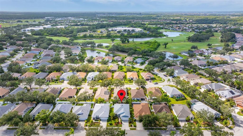 Image 34 of property listing at 1261 MILLBROOK CIRCLE, Bradenton, FL 34212