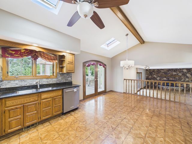 12735 S 84th Avenue, Palos Park, IL 60464