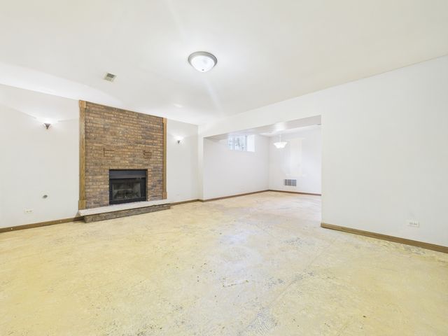 12735 S 84th Avenue, Palos Park, IL 60464