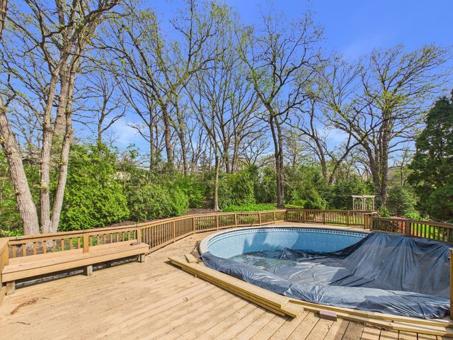 12735 S 84th Avenue, Palos Park, IL 60464