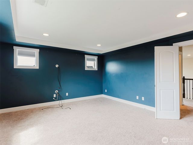 1424 40th Street SE, Puyallup, WA 98372