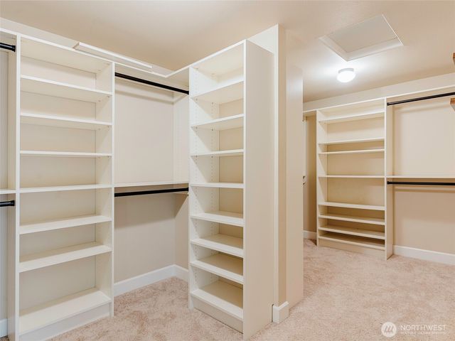 1424 40th Street SE, Puyallup, WA 98372