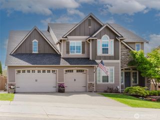 1424 40th Street SE, Puyallup, WA 98372