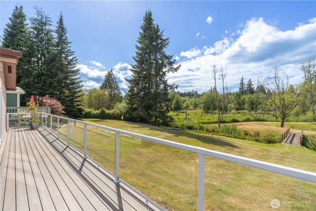 532 NW Silver Glen Lane, Bremerton, WA 98311
