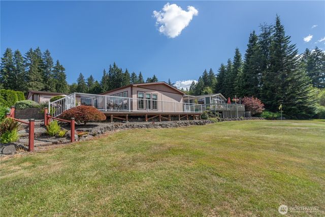 532 NW Silver Glen Lane, Bremerton, WA 98311