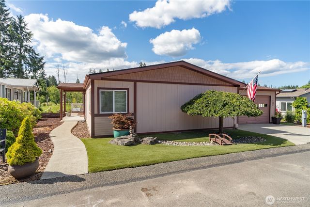 532 NW Silver Glen Lane, Bremerton, WA 98311