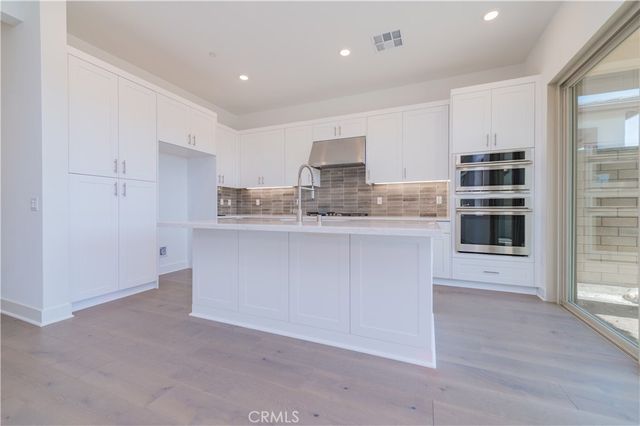 200 Carmine, Irvine, CA 92620