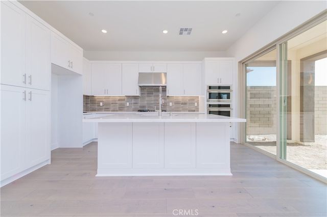 200 Carmine, Irvine, CA 92620