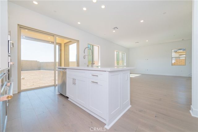 200 Carmine, Irvine, CA 92620