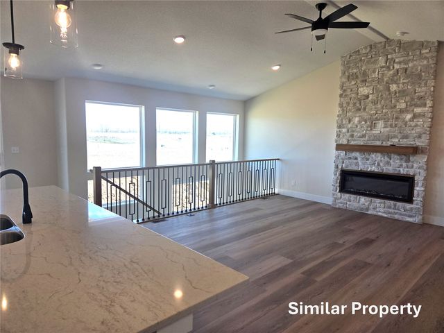 512 Park View Court, Mt Vernon, IA 52314