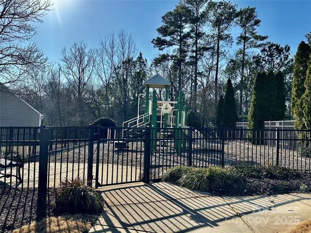 14119 Eldon Drive, Charlotte, NC 28277