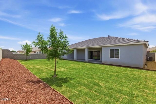7516 Ruthburg Way, Bakersfield, CA 93314