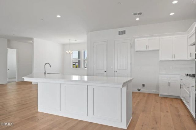 7516 Ruthburg Way, Bakersfield, CA 93314